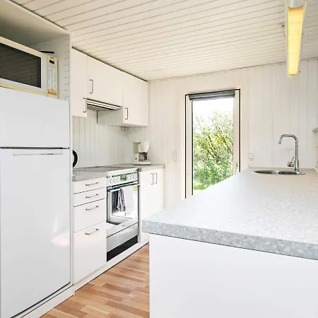 Feriehus 4 Person In L Kken *